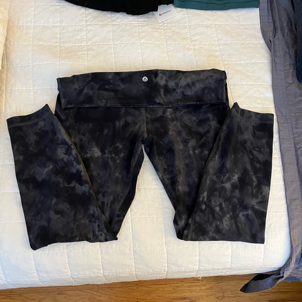 Lululemon Align HR 25” size 14